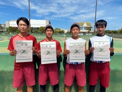 ソフトテニス部　新人岡山地区大会で優勝!
