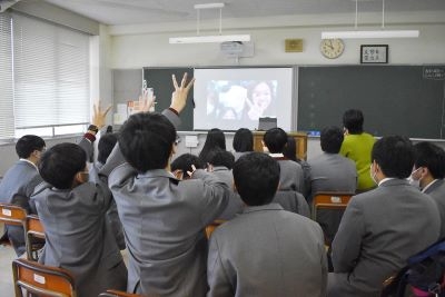 韓国 木洞高校とオンラインで交流