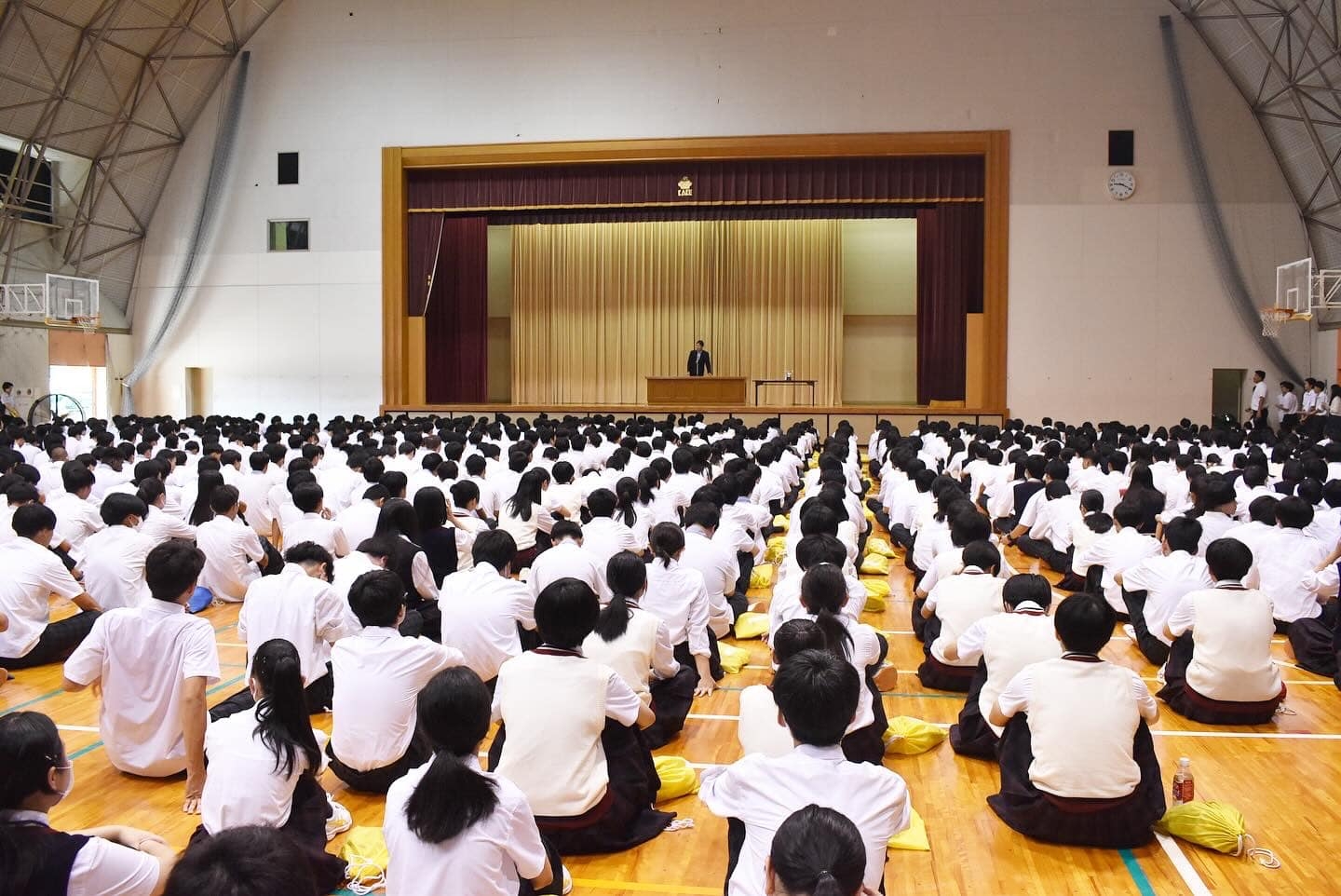 夏休み前の全校集会を実施