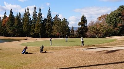 ゴルフ部　中国ゴルフ選手権春季大会で準優勝!